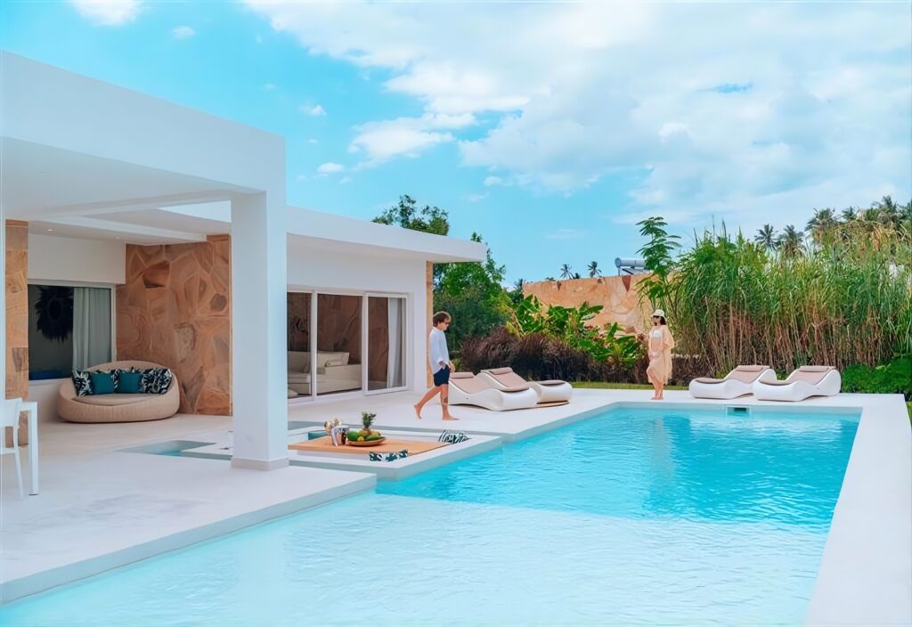 ycona luxury resort ant
